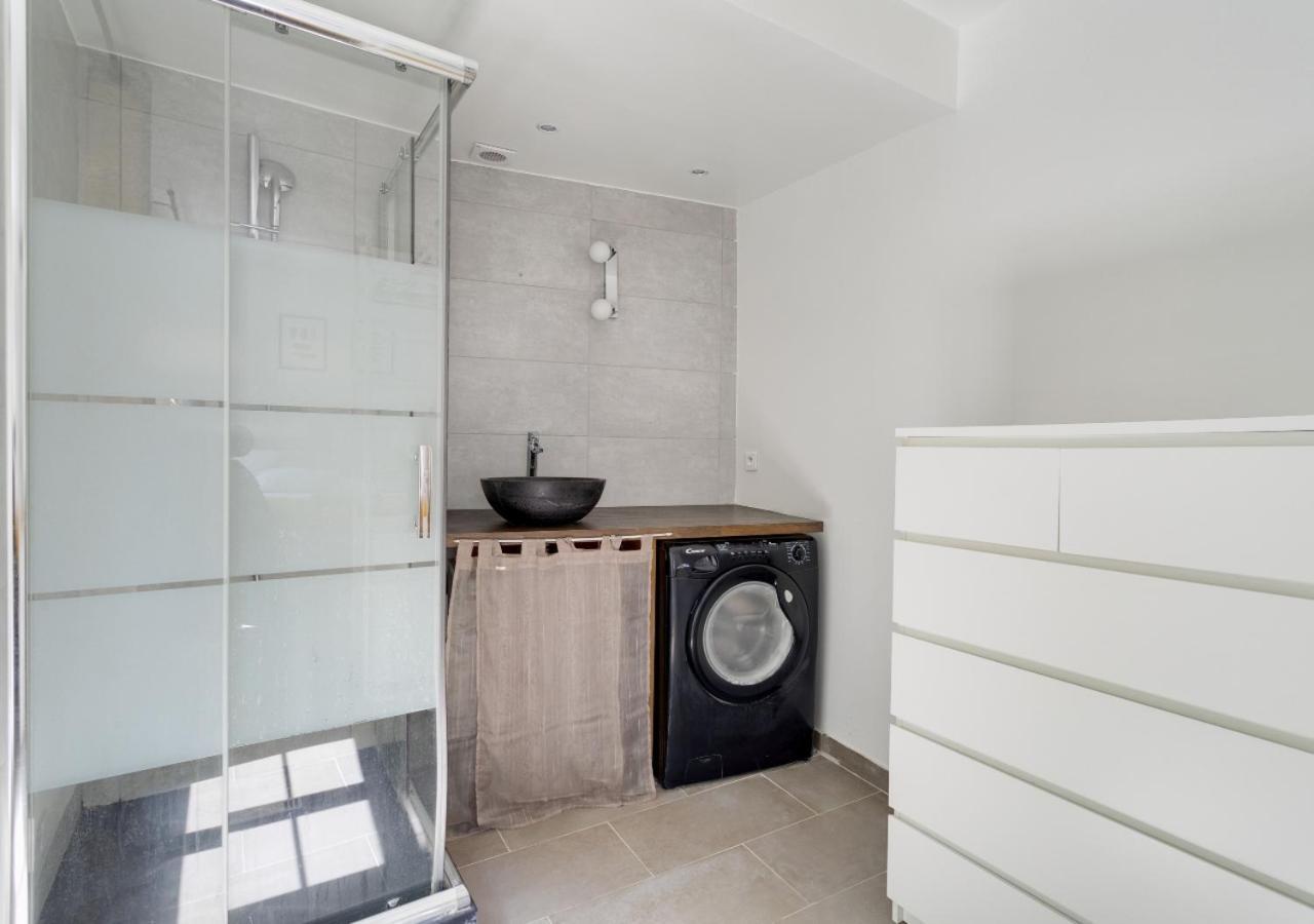 Appartement L'HYPERCENTRE de Suresnes Extérieur photo